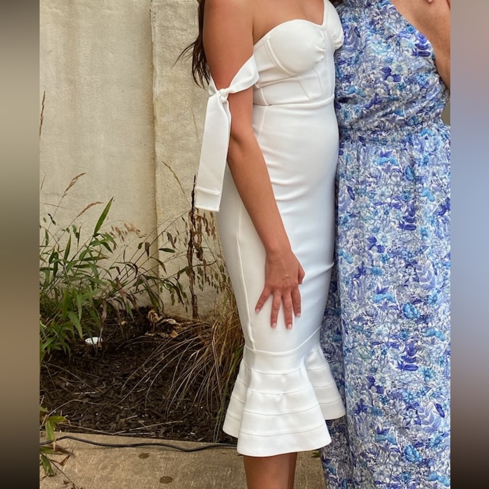 White tight flare dress